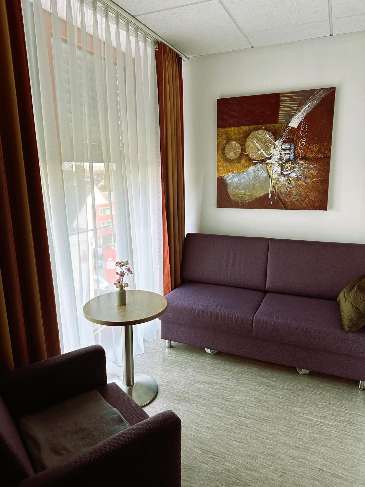 Hotel Efcannos Vechelde Bagian luar foto