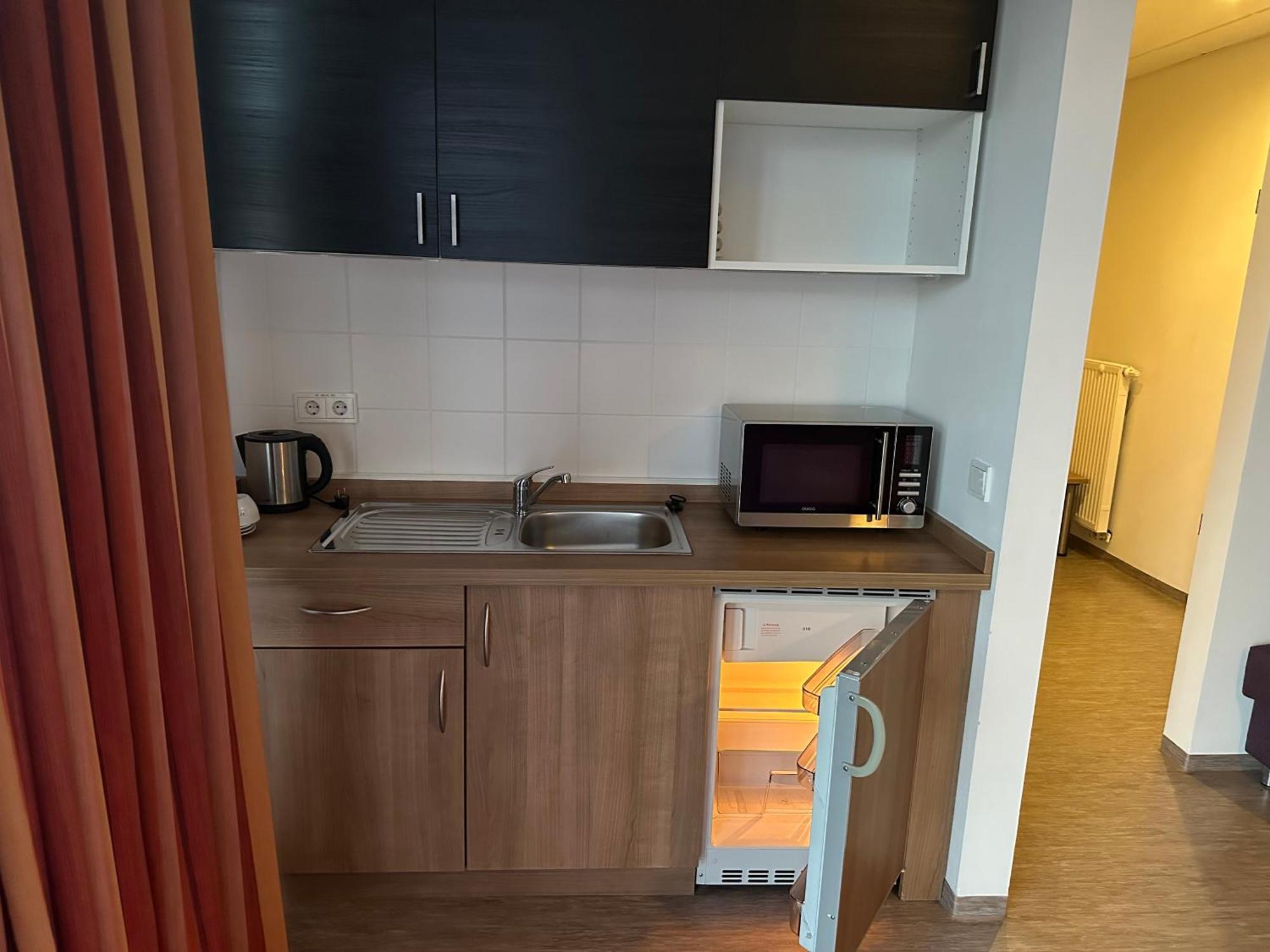 Hotel Efcannos Vechelde Bagian luar foto