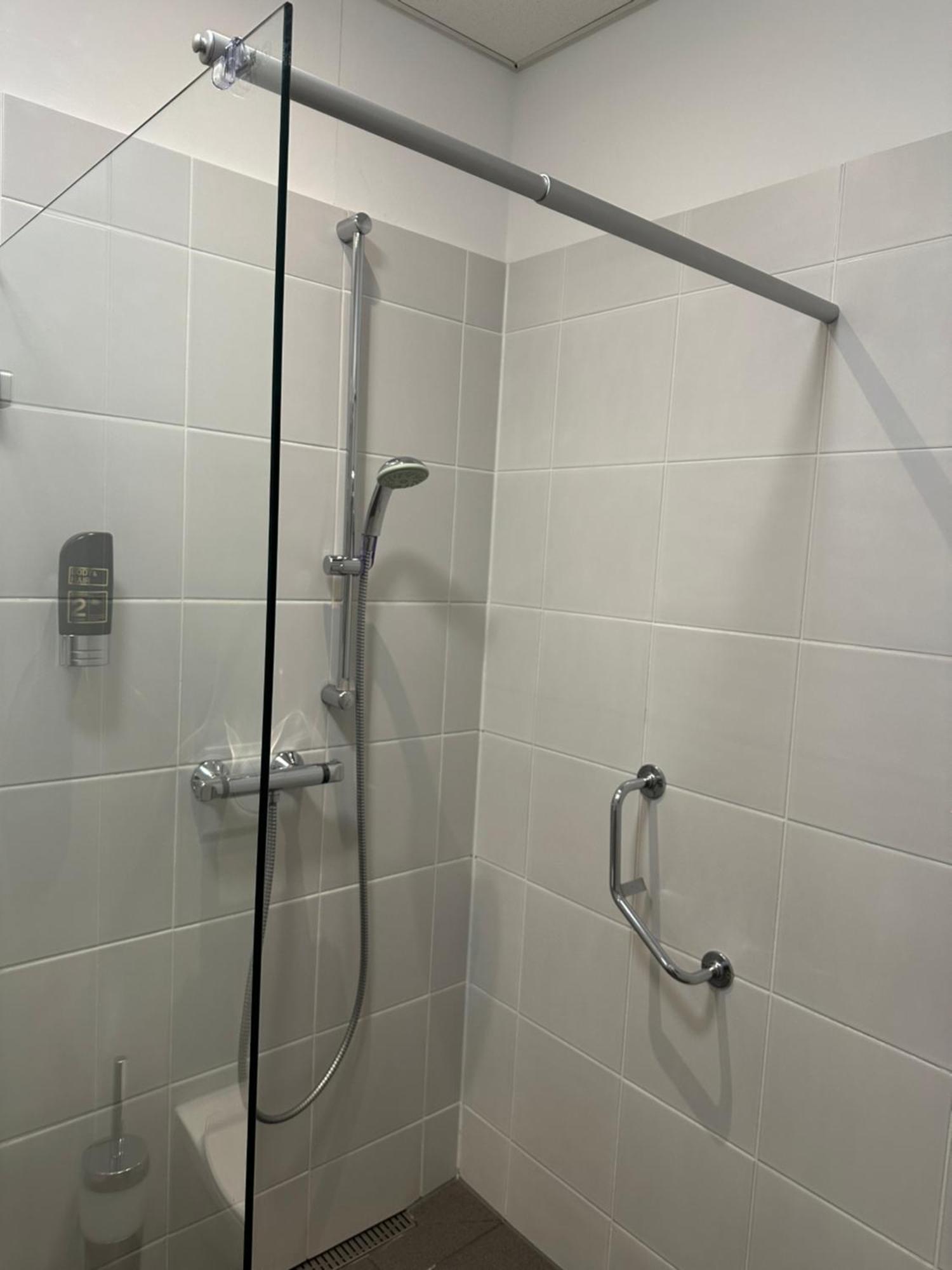 Hotel Efcannos Vechelde Bagian luar foto